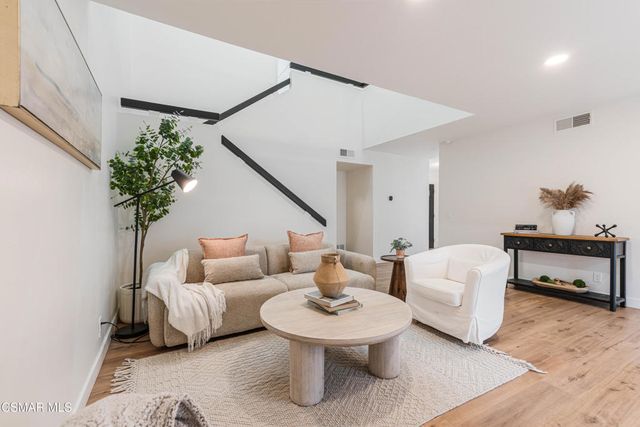 757 Shadow Lake Drive, Thousand Oaks, CA 91360