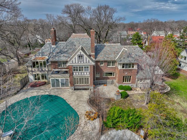 71 Otis Lane, Saint Paul, MN 55104