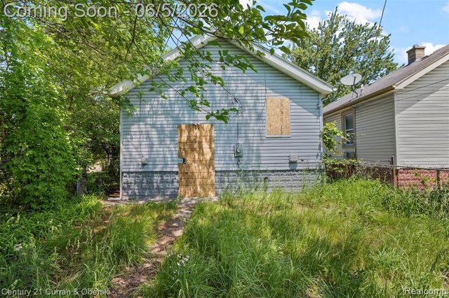 7667 Ellsworth Street, Detroit, MI 48238