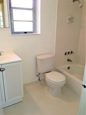 107 Calabria Avenue 10, Coral Gables, FL 33134