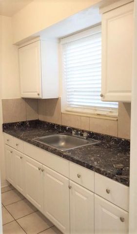 107 Calabria Avenue 10, Coral Gables, FL 33134