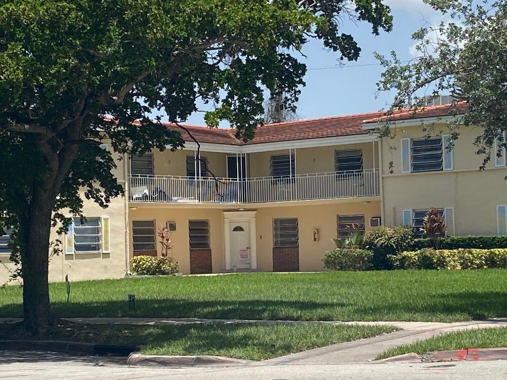 107 Calabria Avenue 10, Coral Gables, FL 33134