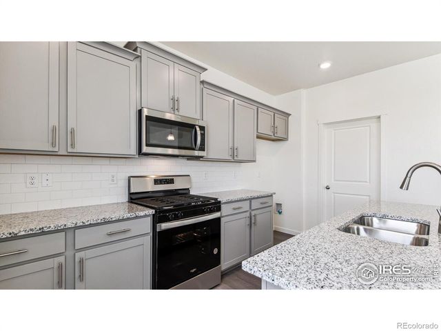 1863 Mount Monroe Drive, Berthoud, CO 80513