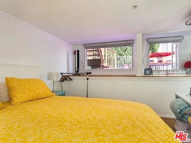 8661 Clifton Way A, Beverly Hills, CA 90211