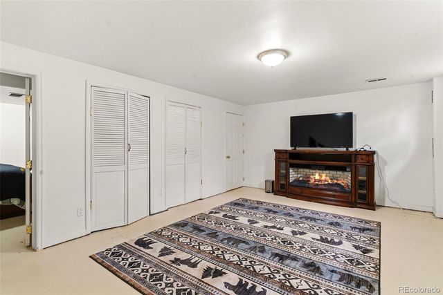 8651 E Amherst Drive D, Denver, CO 80231
