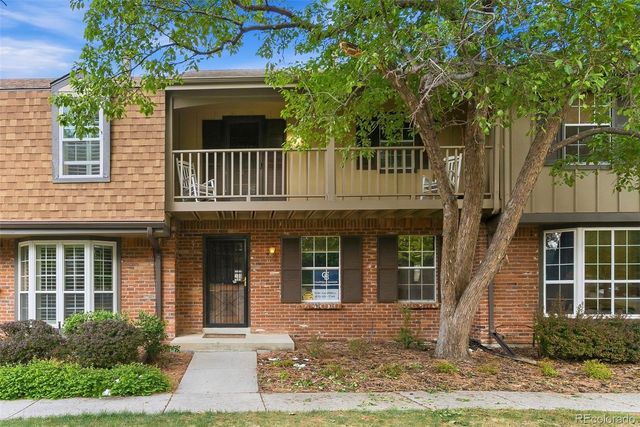 8651 E Amherst Drive D, Denver, CO 80231