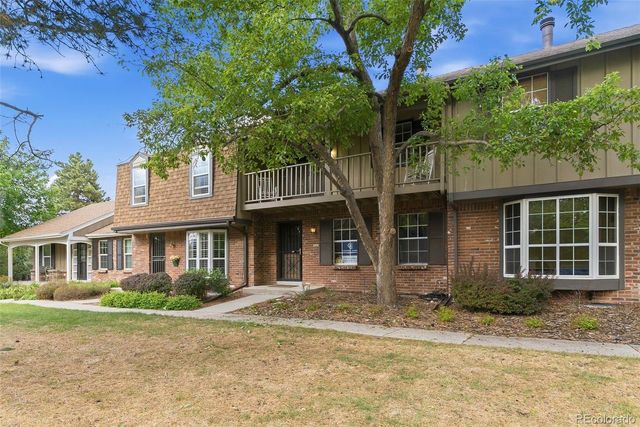 8651 E Amherst Drive D, Denver, CO 80231