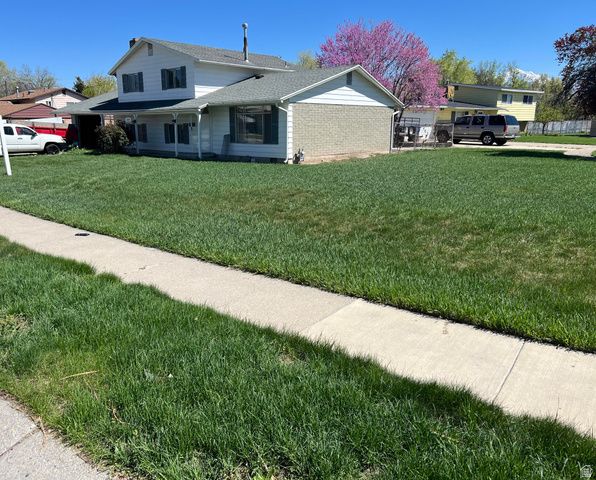 3887 S HALLMARK DR, West Valley City, UT 84119