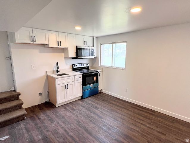 3887 S HALLMARK DR, West Valley City, UT 84119