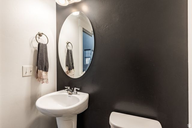 574 N 60 W, Vineyard, UT 84059