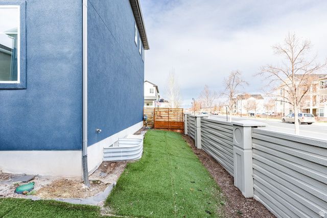 574 N 60 W, Vineyard, UT 84059