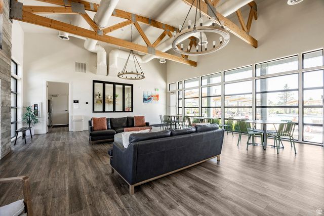 574 N 60 W, Vineyard, UT 84059