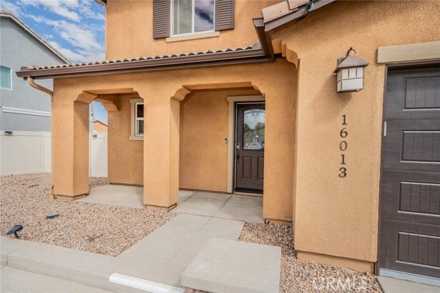 16013 Papago Place, Victorville, CA 92394