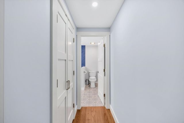 25 Nancy Ln, Barnstable, MA 02601