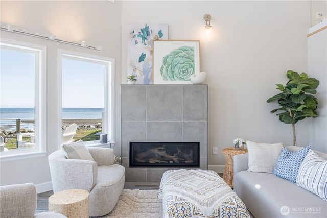 391 3 Crabs Road, Sequim, WA 98382