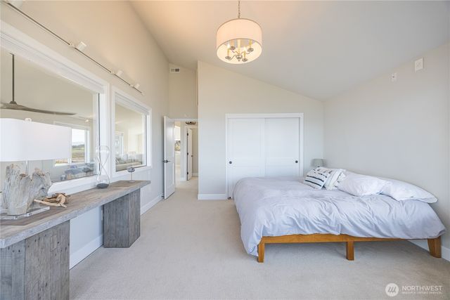 391 3 Crabs Road, Sequim, WA 98382