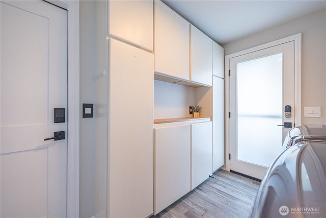 391 3 Crabs Road, Sequim, WA 98382