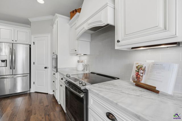 101 Kloe Court, Warner Robins, GA 31088