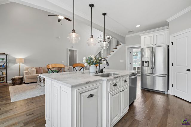 101 Kloe Court, Warner Robins, GA 31088