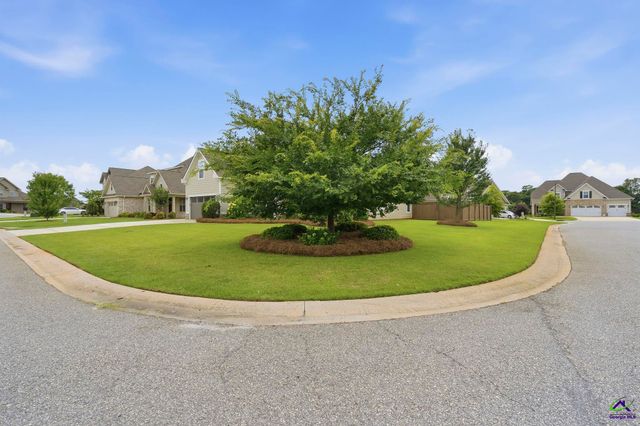 101 Kloe Court, Warner Robins, GA 31088