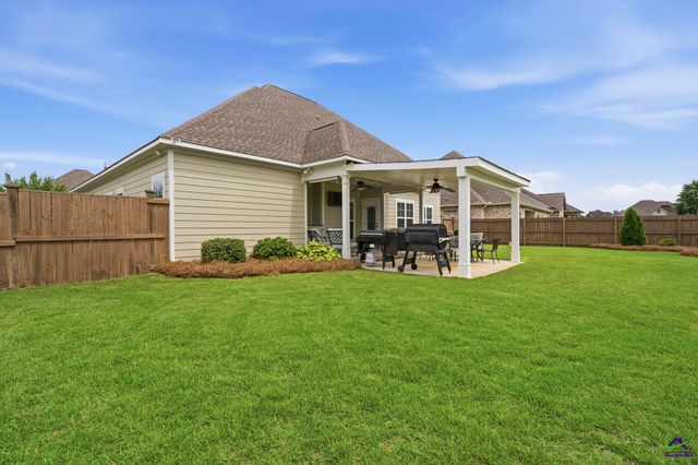 101 Kloe Court, Warner Robins, GA 31088