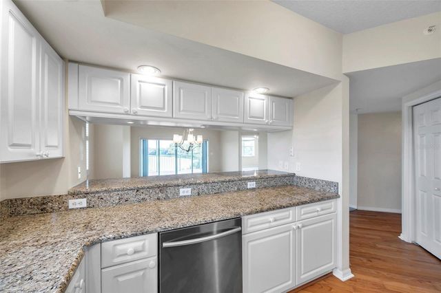 1200 COUNTRY CLUB DRIVE 2301, Largo, FL 33771