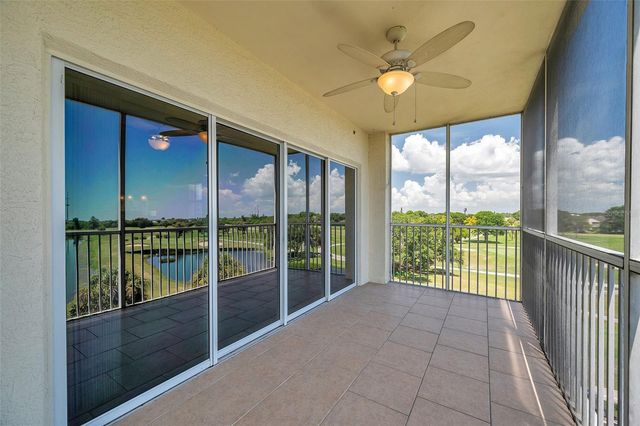 1200 COUNTRY CLUB DRIVE 2301, Largo, FL 33771