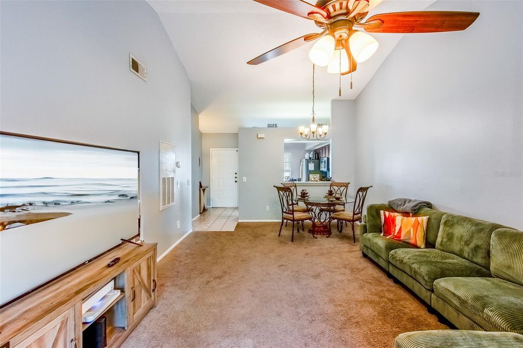 Image 14 of property listing at 13829 TIMBERLAND DRIVE 204, Orlando, FL 32824