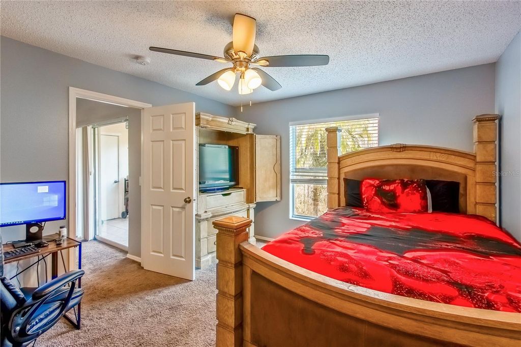 Image 22 of property listing at 13829 TIMBERLAND DRIVE 204, Orlando, FL 32824