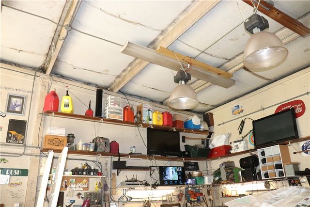 385 Old Augusta Road S, Rincon, GA 31326