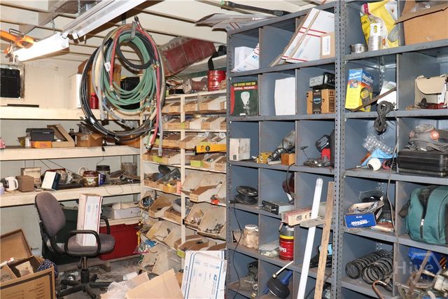 385 Old Augusta Road S, Rincon, GA 31326