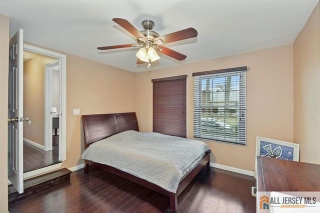 26 Hamilton Avenue, Edison, NJ 08820