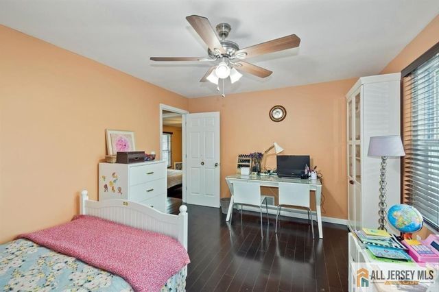 26 Hamilton Avenue, Edison, NJ 08820