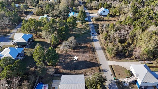 165 Vacation Lane, Waveland, MS 39576