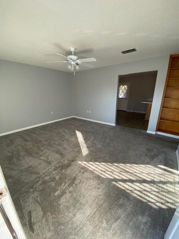 31 North Street, Mary Esther, FL 32569