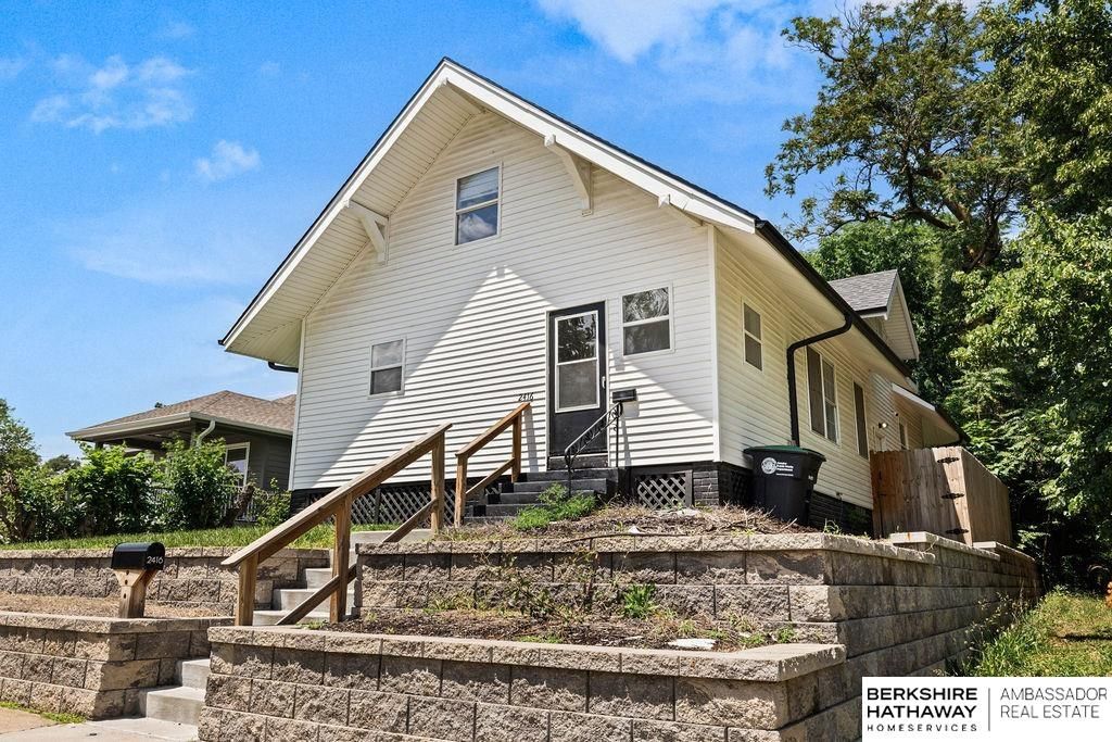 2416 Spencer Street, Omaha, NE 68111