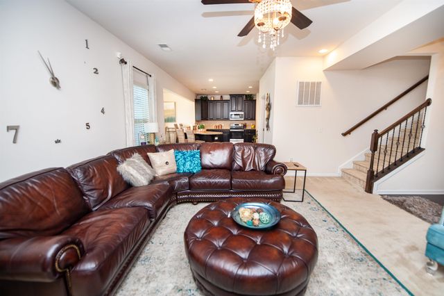 609 Windward Lane, Duncan, SC 29334