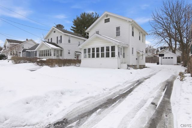 497 Pleasantview Avenue, Salina, NY 13208