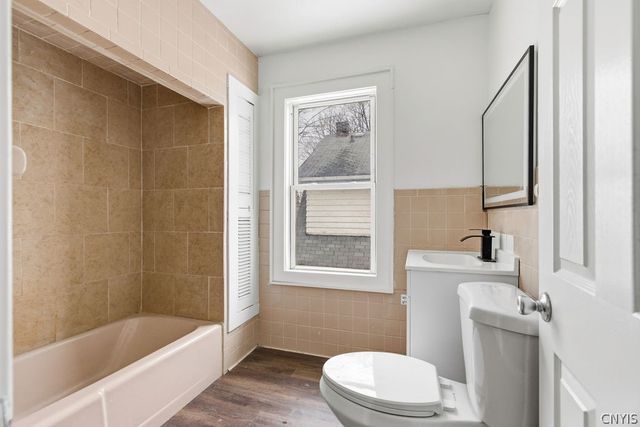 497 Pleasantview Avenue, Salina, NY 13208