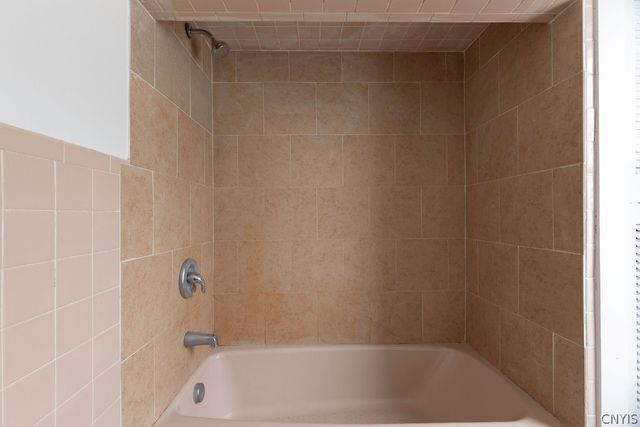 497 Pleasantview Avenue, Salina, NY 13208