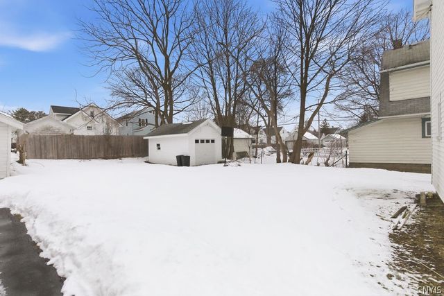 497 Pleasantview Avenue, Salina, NY 13208