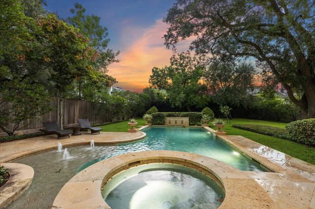 507 Bolivar Street, Bellaire, TX 77401