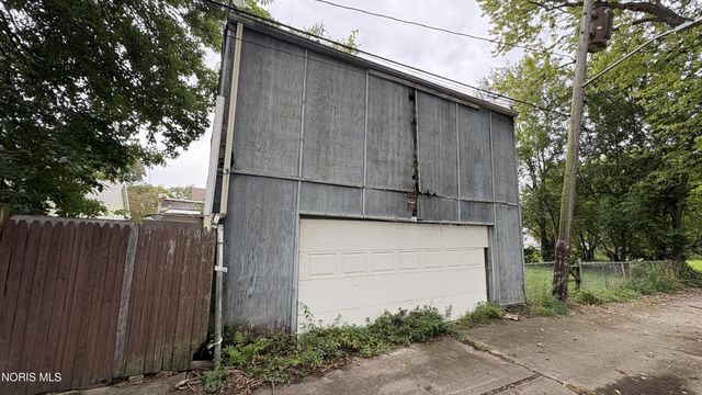 535 Knower Street, Toledo, OH 43609