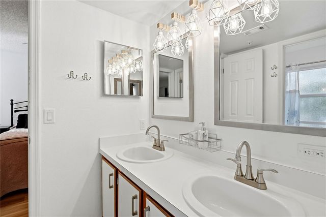 2400 FEATHER SOUND DRIVE 427, Clearwater, FL 33762