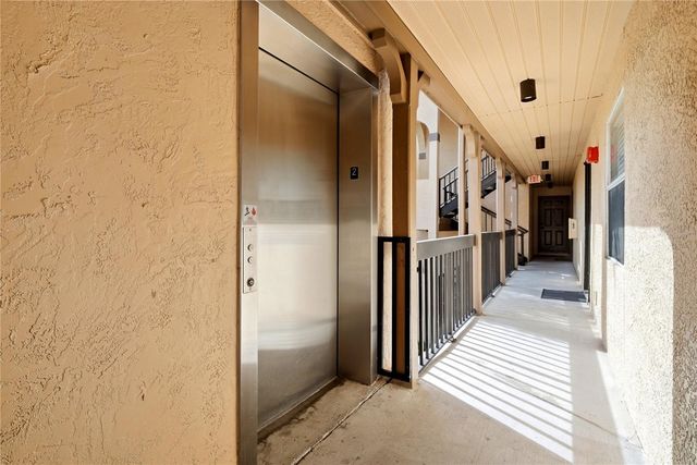 2400 FEATHER SOUND DRIVE 427, Clearwater, FL 33762