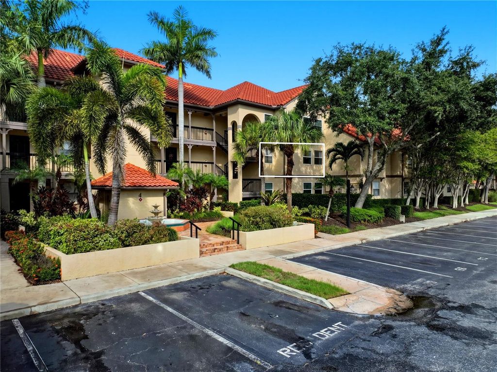 2400 FEATHER SOUND DRIVE 427, Clearwater, FL 33762