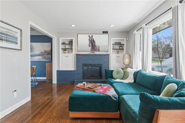 3506 W 74th Street, Prairie Village, KS 66208