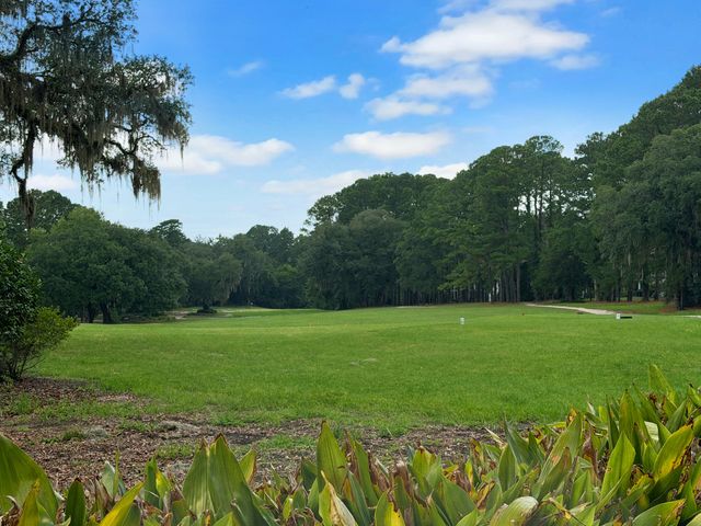 206 Golfview Lane, Summerville, SC 29485