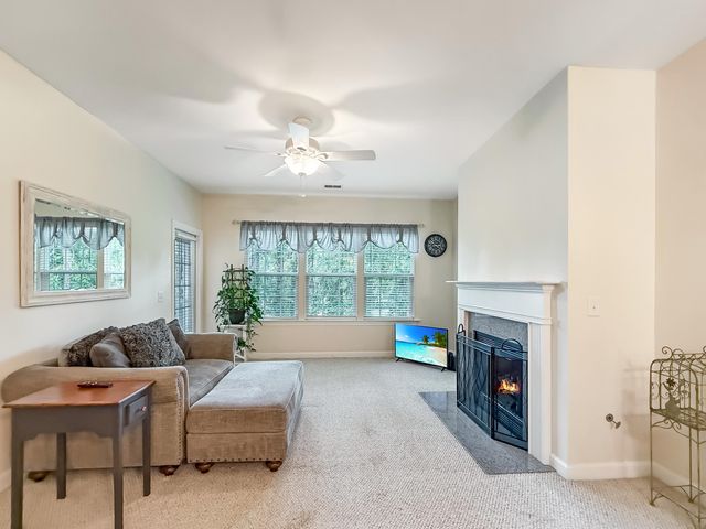 206 Golfview Lane, Summerville, SC 29485