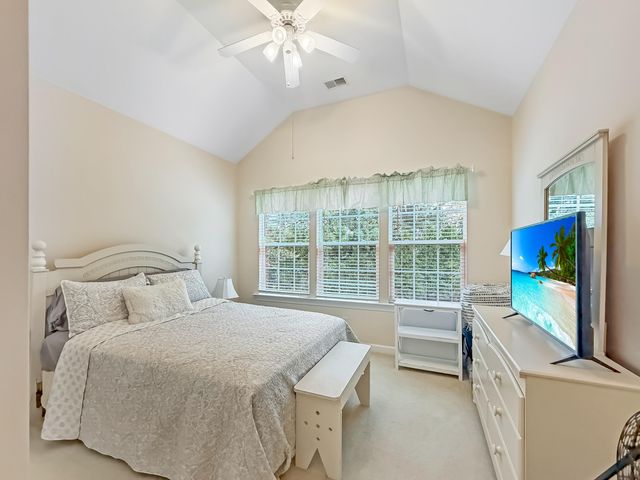 206 Golfview Lane, Summerville, SC 29485
